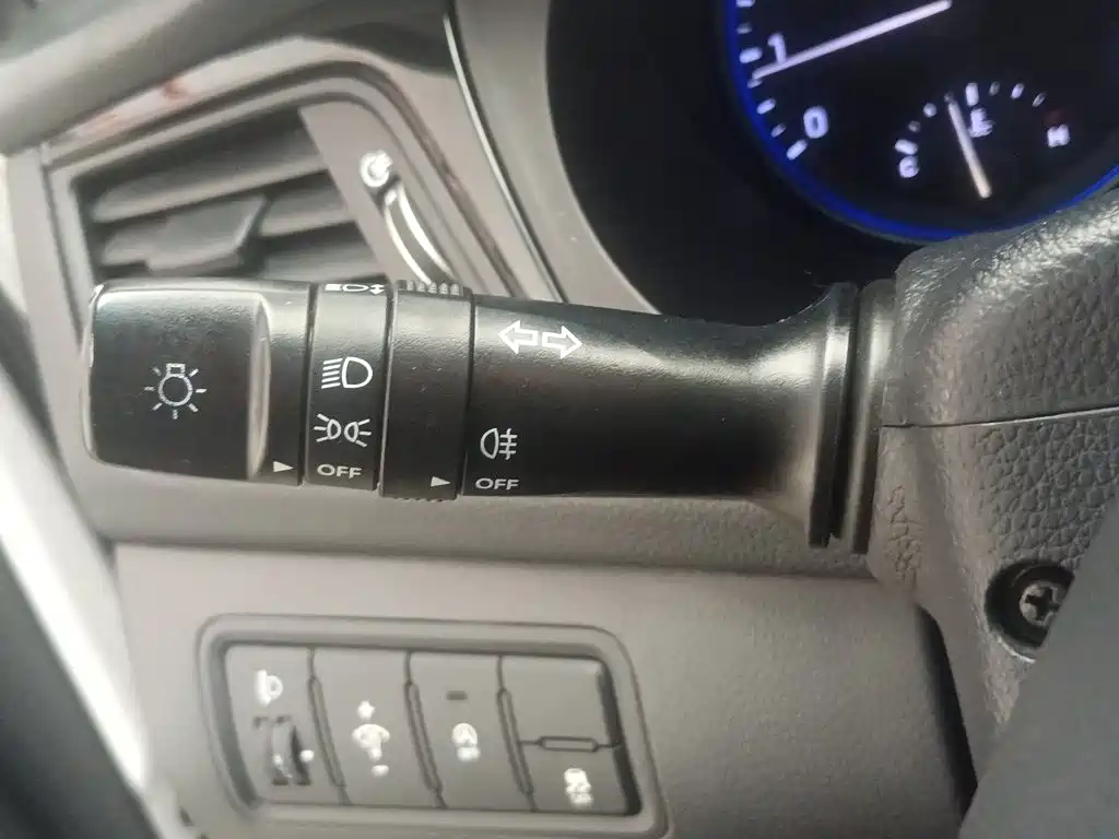 Photo 21 - Hyundai Mistra