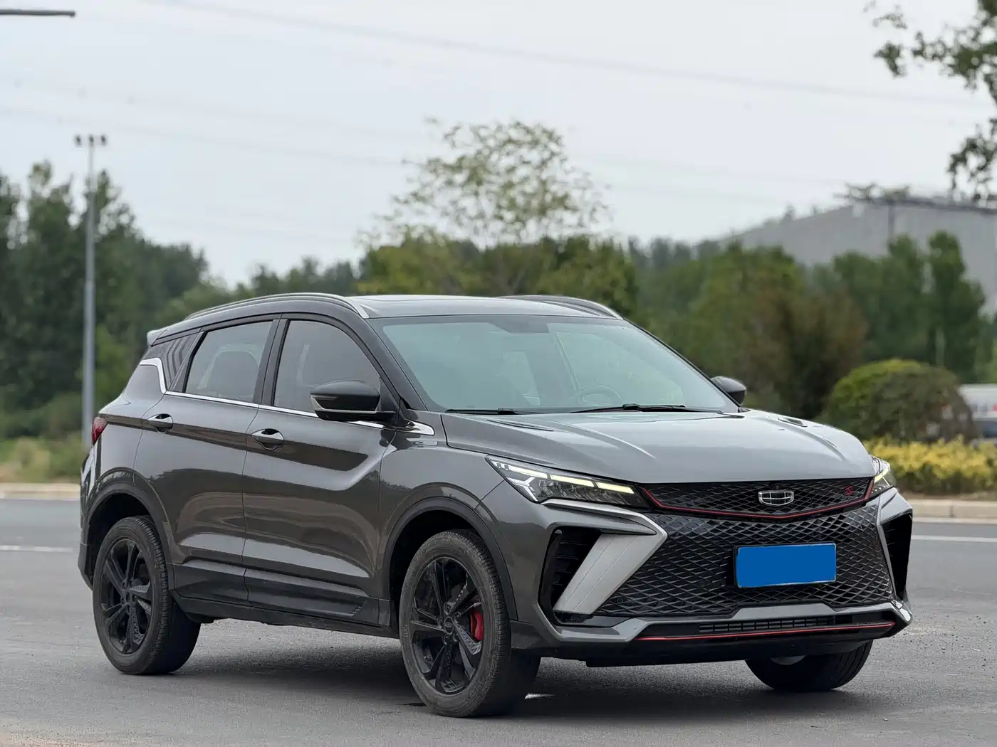 Фото 3 - Geely Binyue