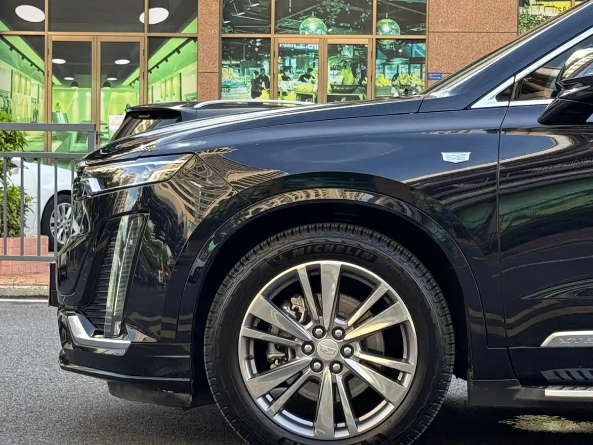 Cadillac XT6 2020 2021 2.0T 6-seater 4WD Luxury