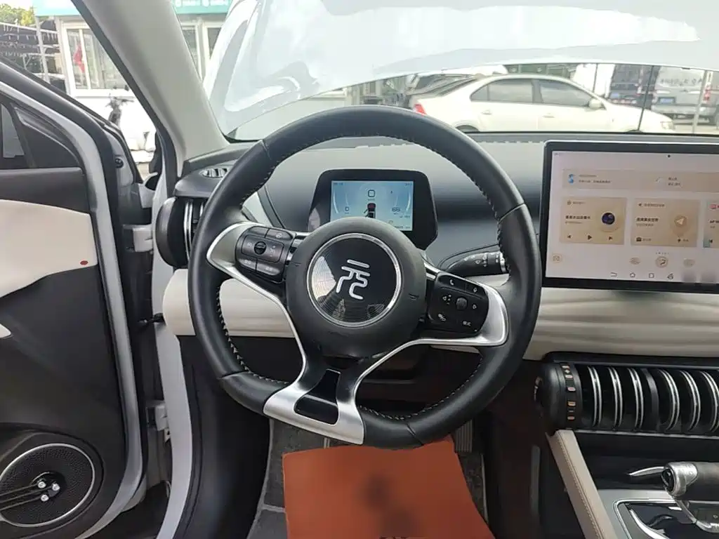 BYD Yuan PLUS 2025 2024 Glory Edition 430KM Leading