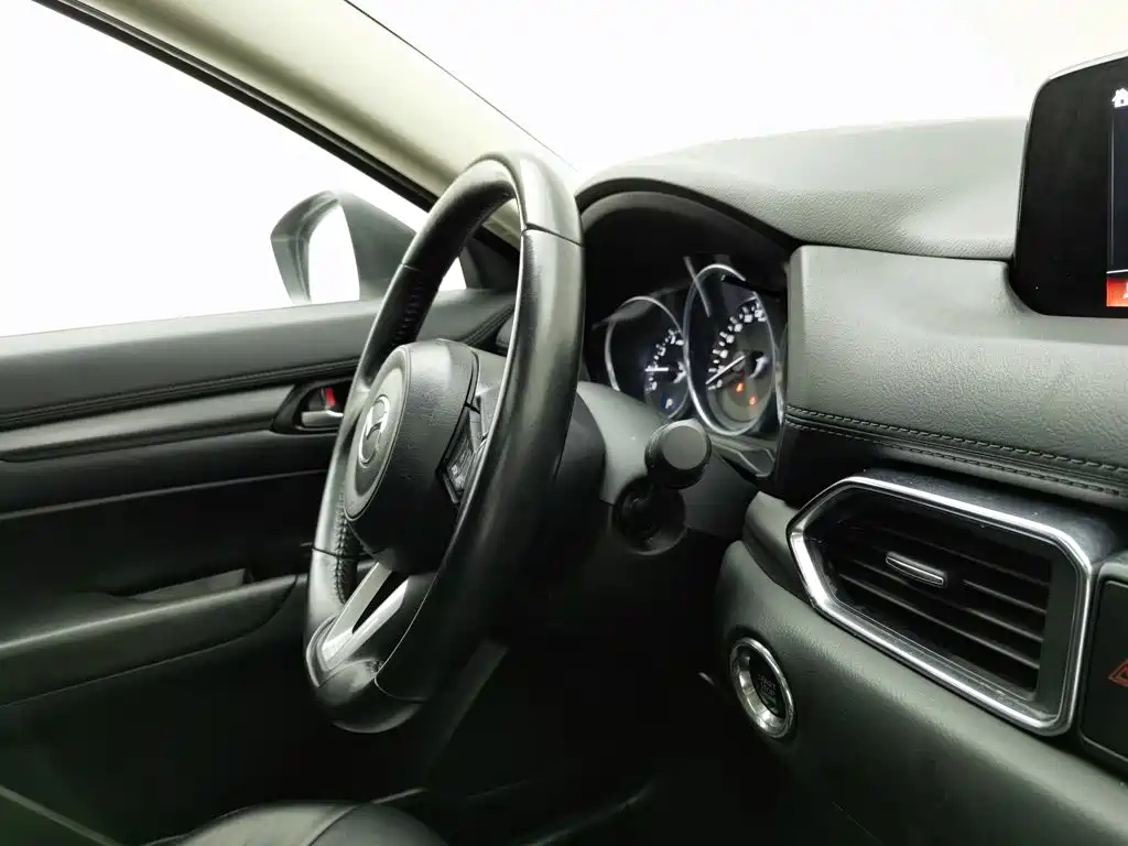 Фото 22 - Mazda CX-5
