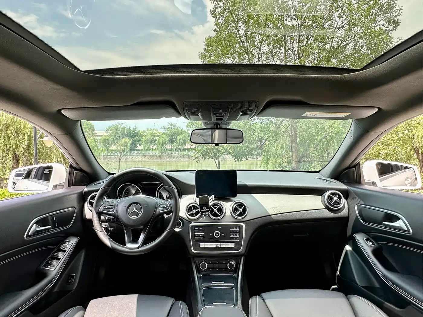 Mercedes-Benz CLA (Import) 2018 2017 Facelift CLA 200 Dynamic