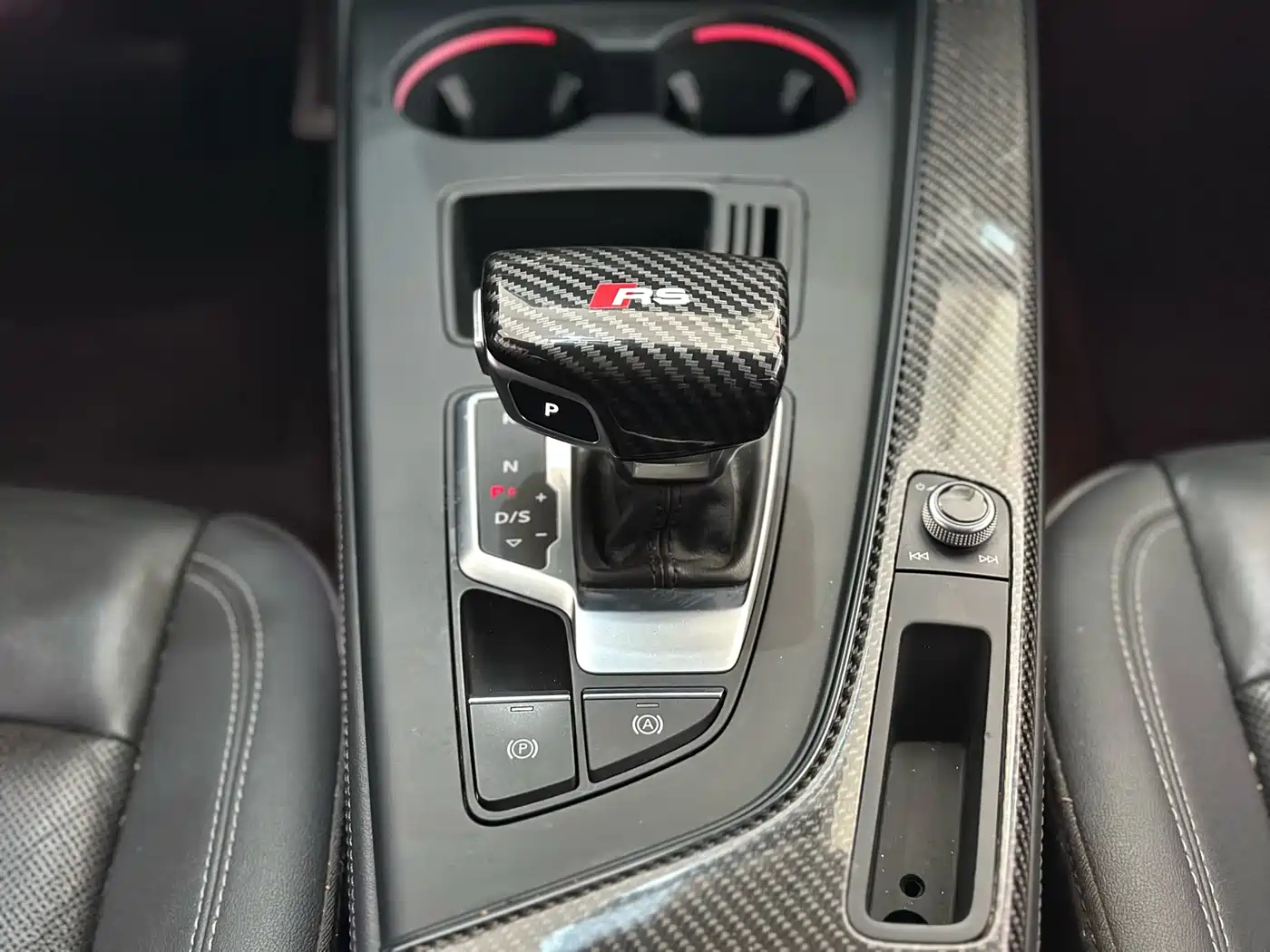 Audi A4L 2020 40 TFSI quattro Luxury Dynamic фото 11