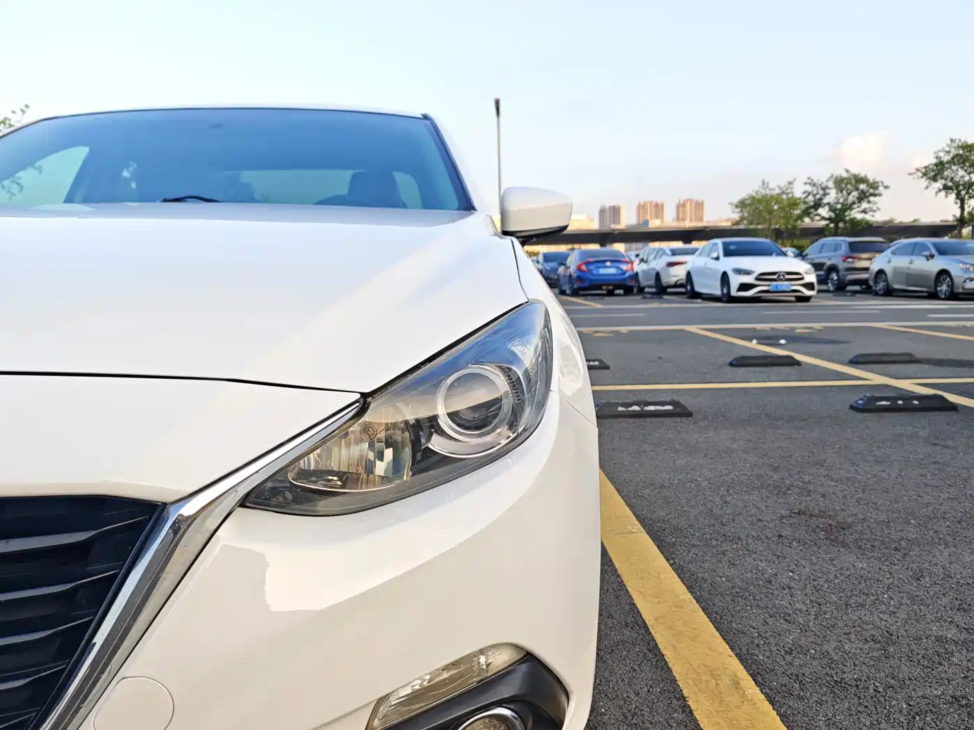 Mazda Mazda 3 2014 2014 Sedan 2.0L Automatic Flagship