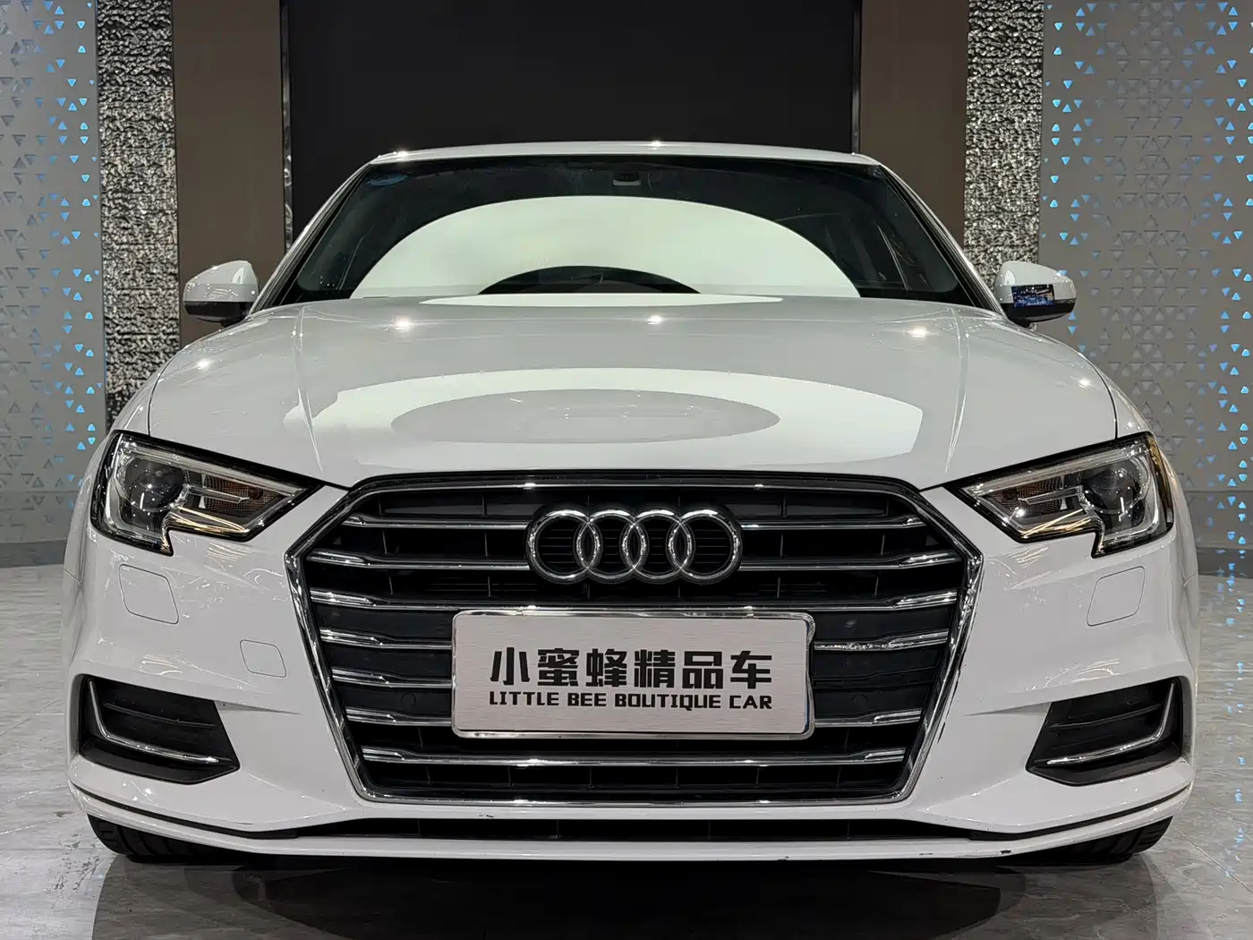 Audi A3 2019 Limousine 35 TFSI Progressive China VI фото 2