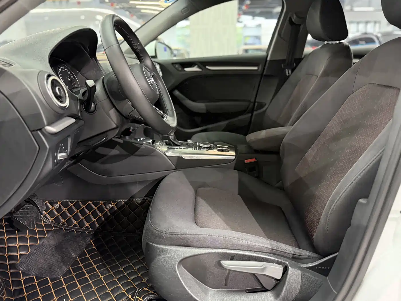 Audi A3 2019 Limousine 35 TFSI Progressive China VI фото 4