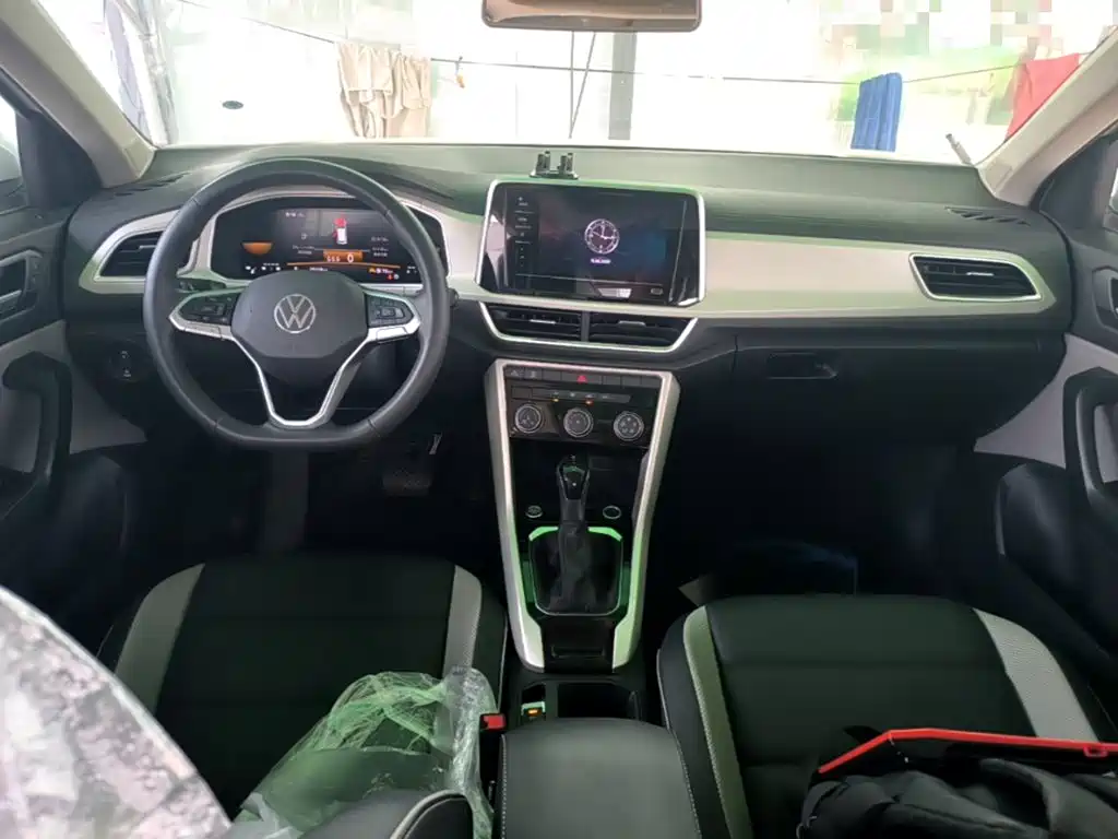 Volkswagen T-Roc, миниатюра 10