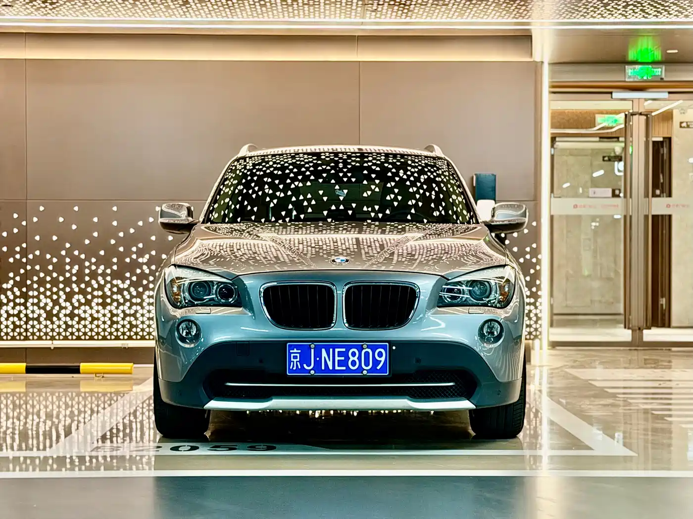 BMW X1 (Import) 2010 2010 xDrive25i