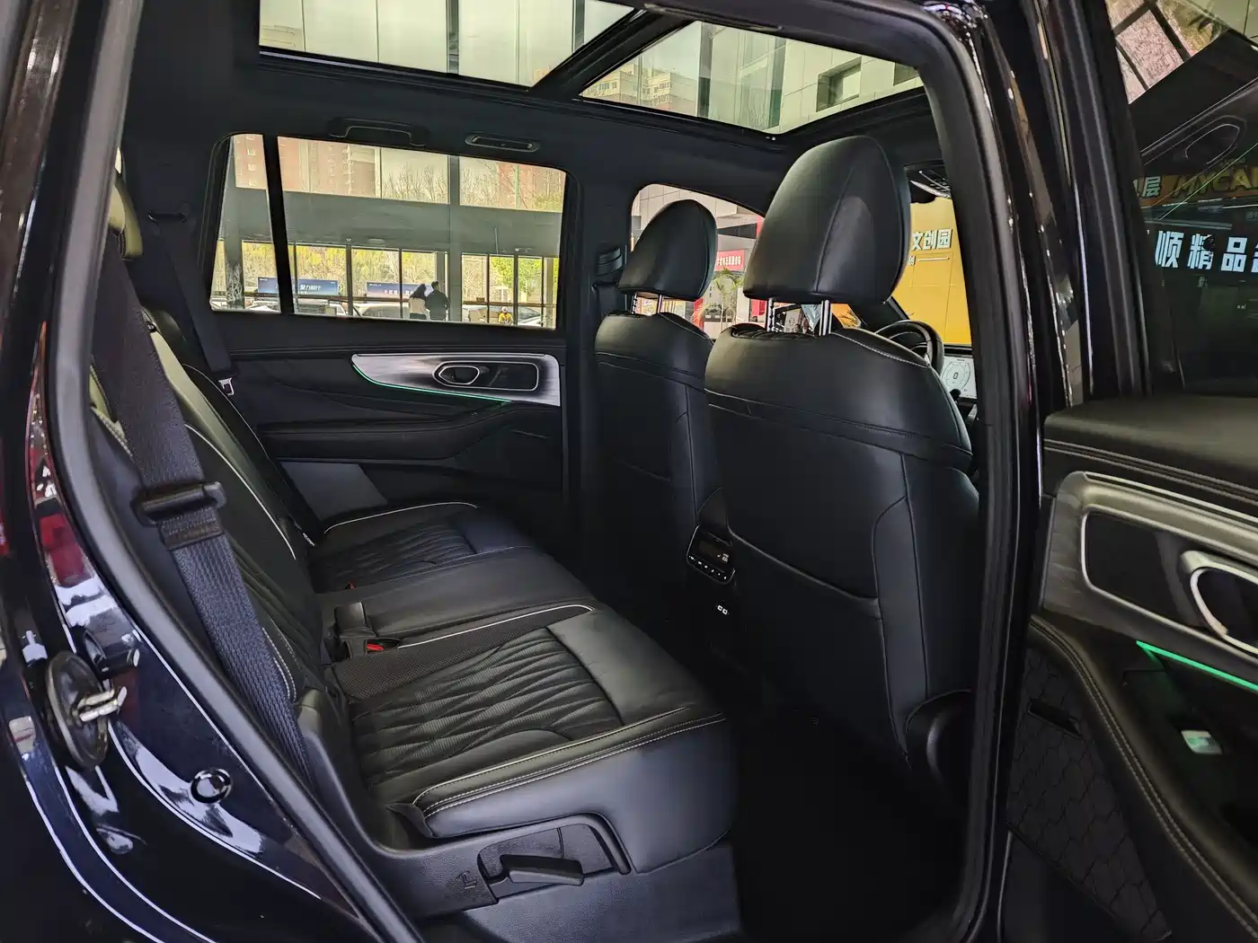 GAC Trumpchi Trumpchi GS8 2024 Navigator Series 2.0TGDI 2WD Luxury Smart Connect Edition фото 19