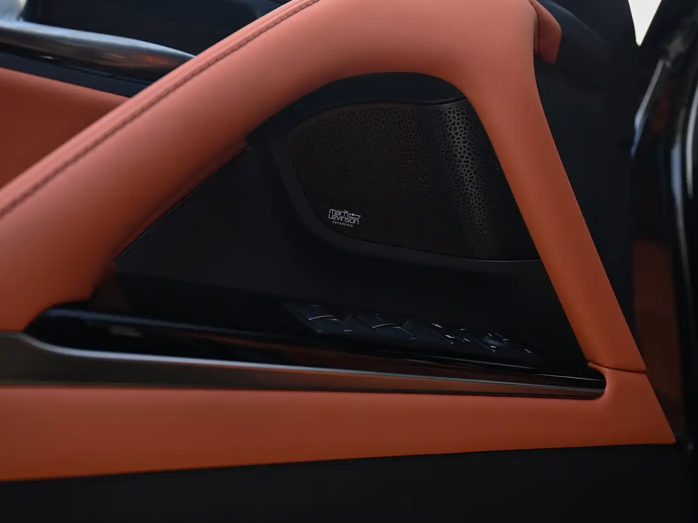 Lexus LX 2026 2025 700h VIP World Edition