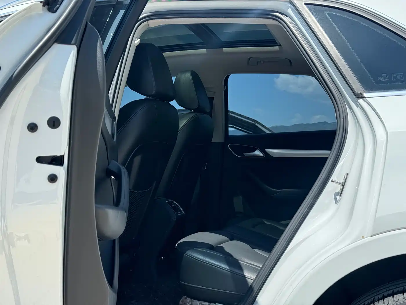 Audi Q3 2016 35 TFSI Heritage Edition Comfort фото 15