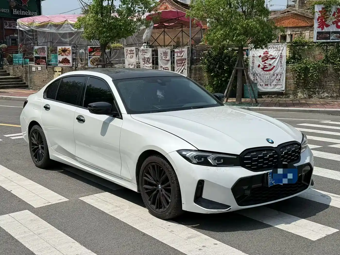 BMW 3 Series 2023 325Li M Sport Black Night Package фото 3