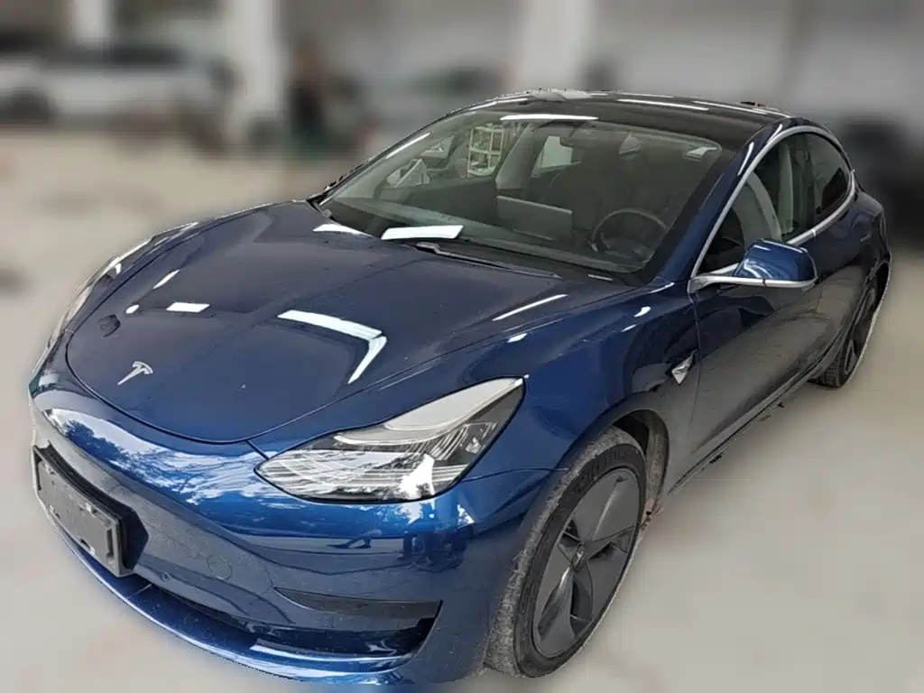 Tesla Model 3 2020