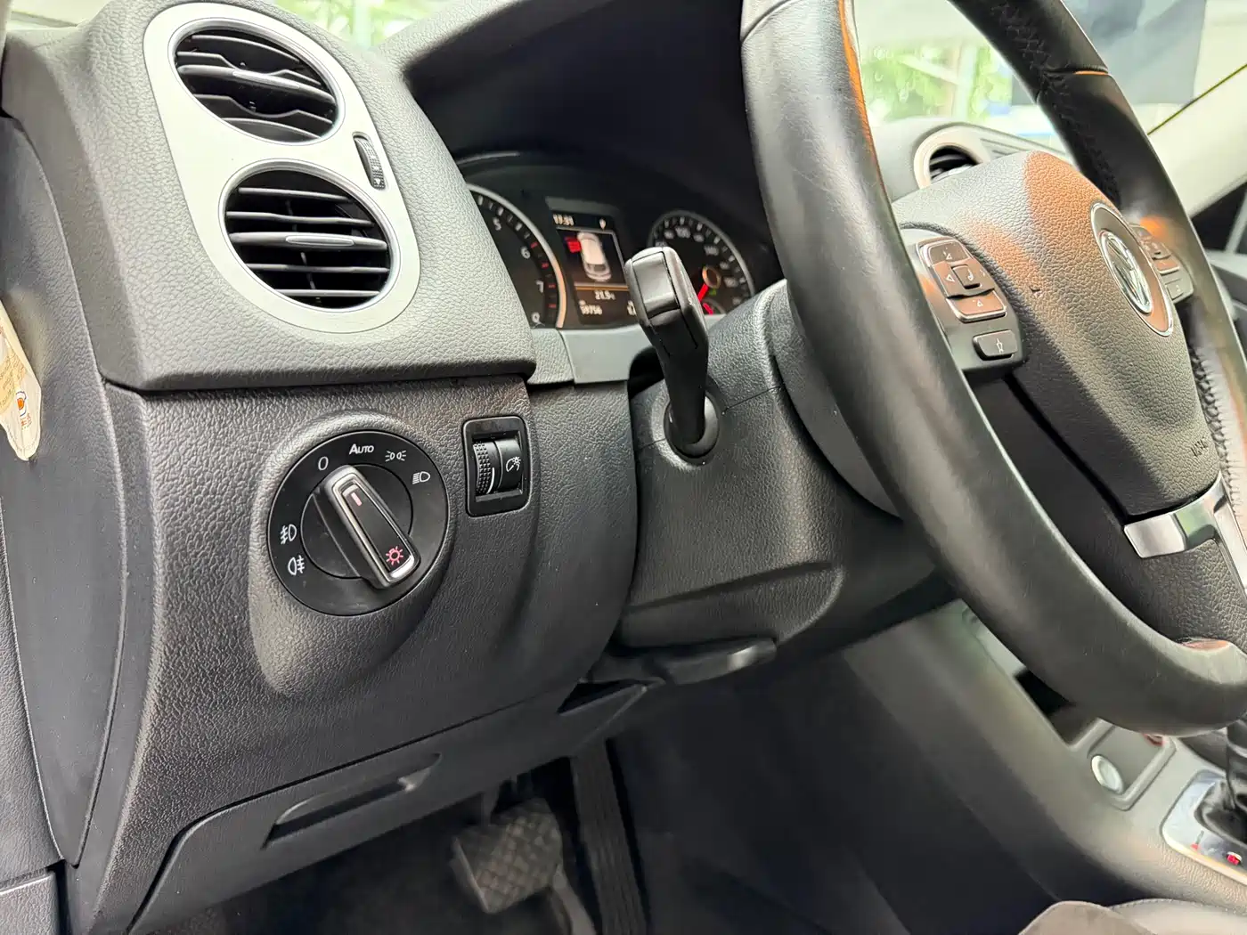 Volkswagen Tiguan 2015 2.0TSI Automatic 4WD Flagship фото 7