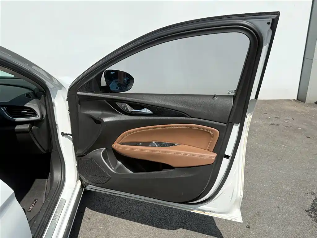 Buick Regal 2019 Model 20T Elite Type China V фото 11