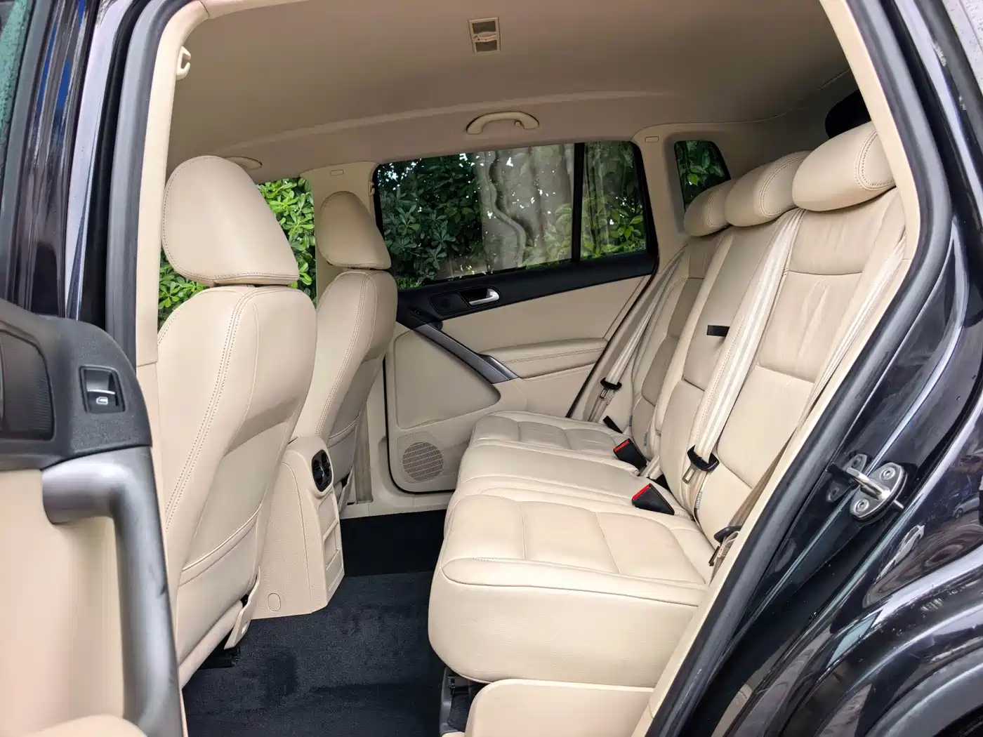 Volkswagen Tiguan 2012 1.8TSI Automatic 4WD Elite Edition фото 10