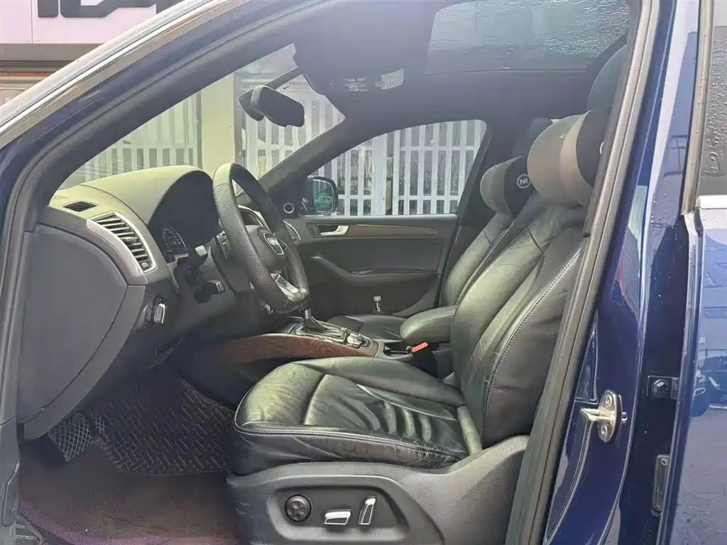 Audi Q5 (Import) 2013 45 TFSI quattro Sport фото 4