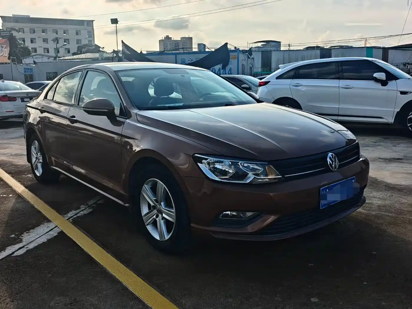 Volkswagen Lamando 2015 2015 230TSI DSG Style