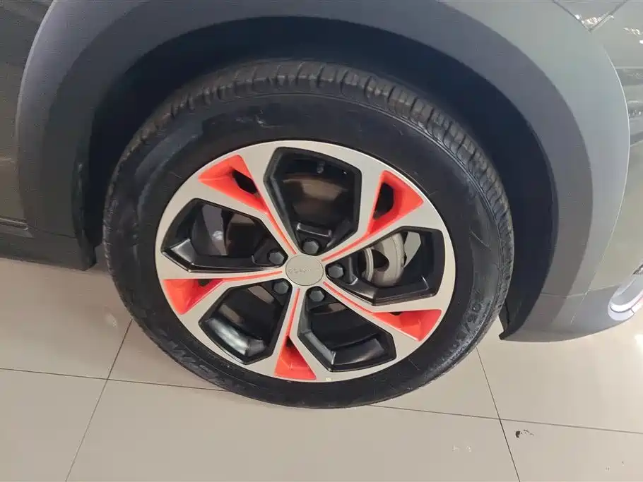 Lynk & Co 02 2019 1.5T DCT 2WD Shine Edition China VI фото 6