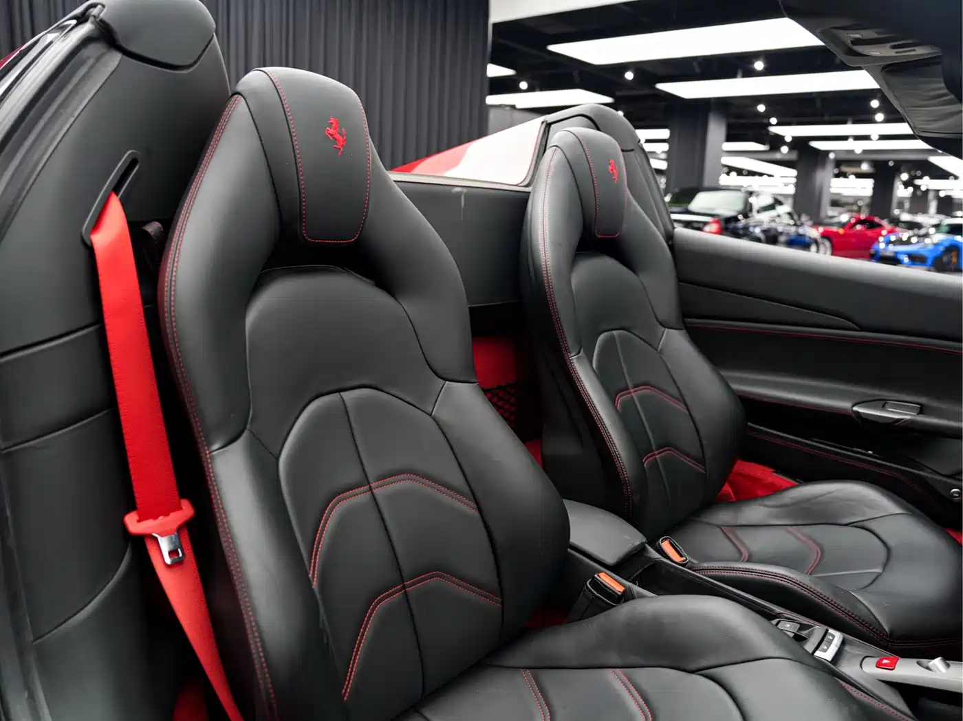 Ferrari 488 2019 2015 488 Spider