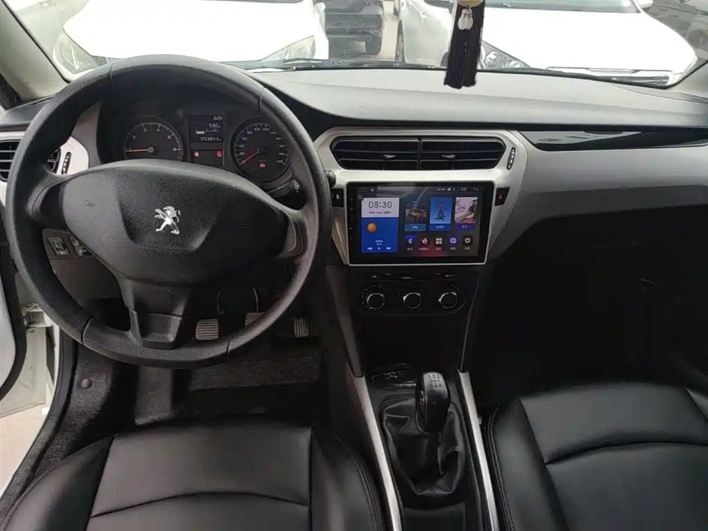 Peugeot 301 2018 1.6L Manual Comfort Edition фото 13