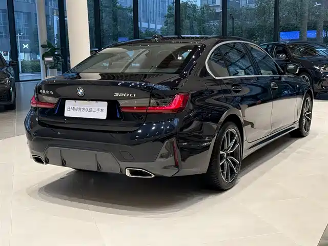 BMW 3 Series 2024 320Li M Sport Package — фото 2
