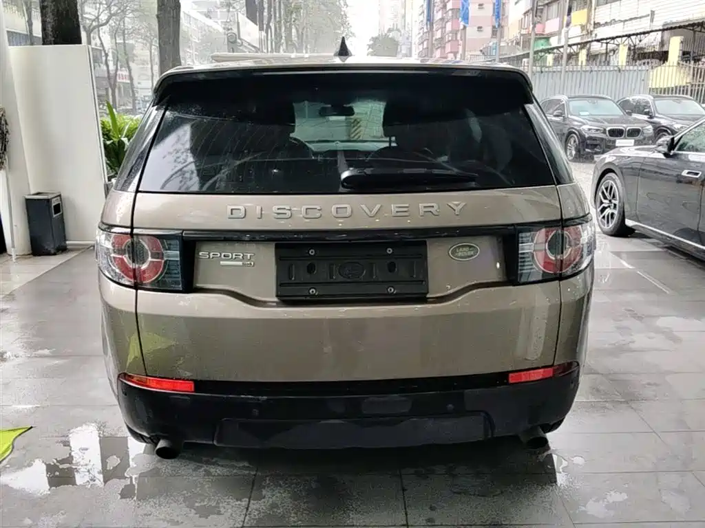 Land Rover Discovery Sport 2017 2.0T PURE фото 10
