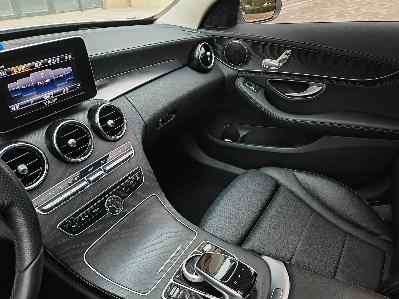 Mercedes-Benz C-Class 2017 Facelift C 180 L Fashion Sport Edition фото 12