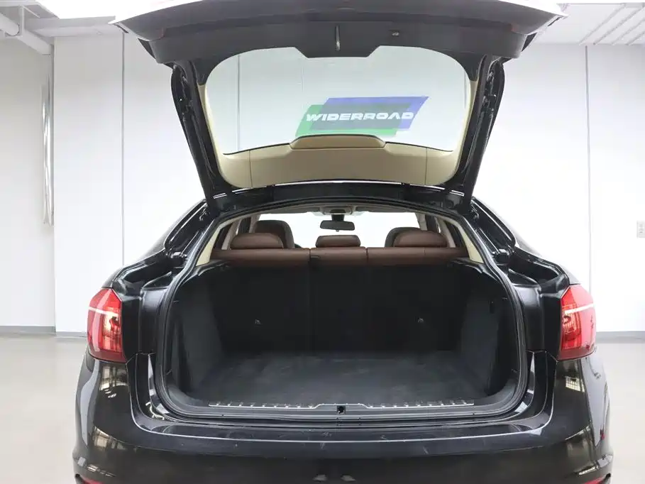 BMW X6 2015 xDrive35i Leading Type фото 31