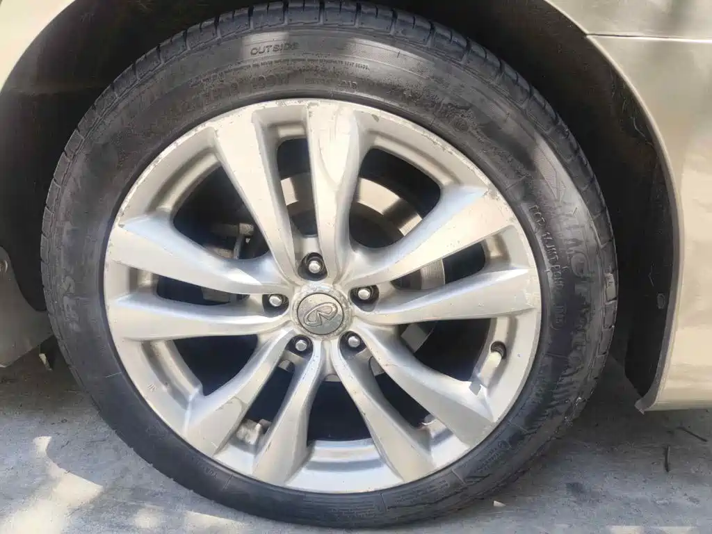 Infiniti M Series 2008 2008 M35 Premium Edition