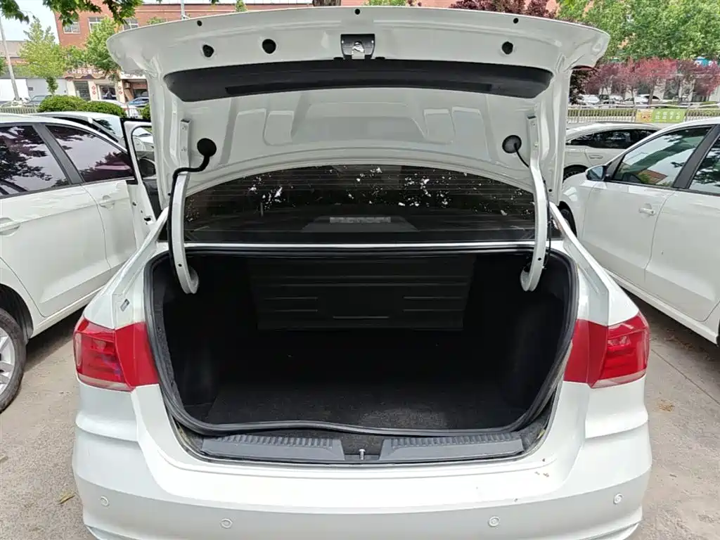Volkswagen Santana 2021 1.5L Automatic Trend Edition фото 19