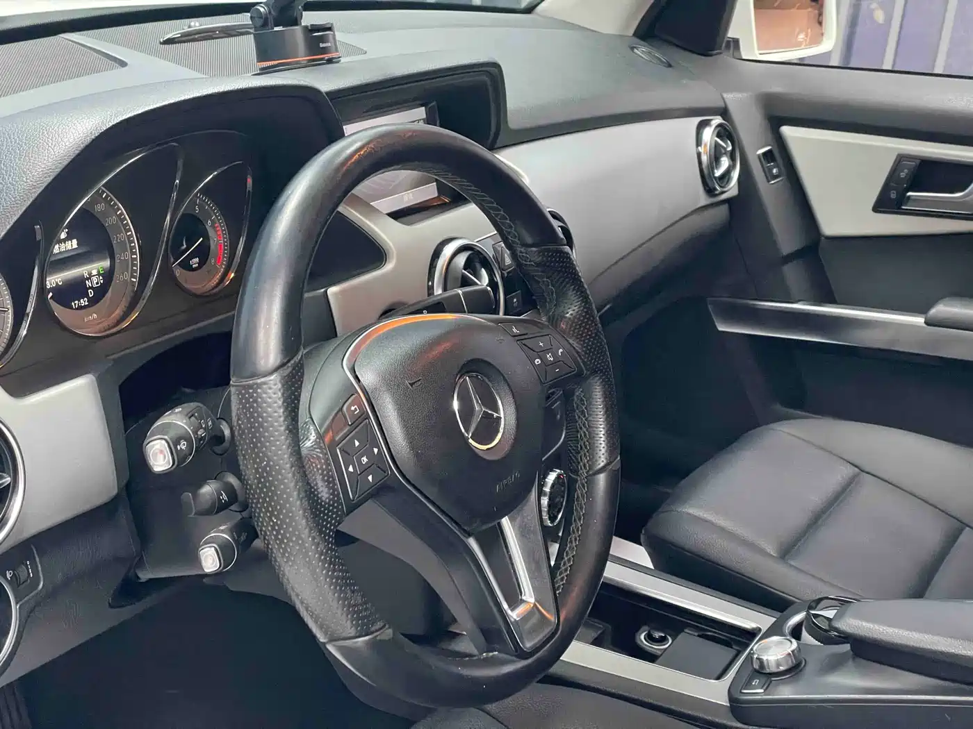 Mercedes-Benz GLK-Class 2013 GLK 300 4MATIC Dynamic фото 8