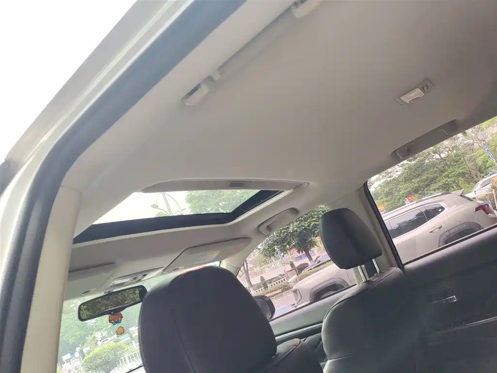 Mitsubishi Outlander 2019 2.0L 2WD Enjoy 5-Seater China VI фото 9