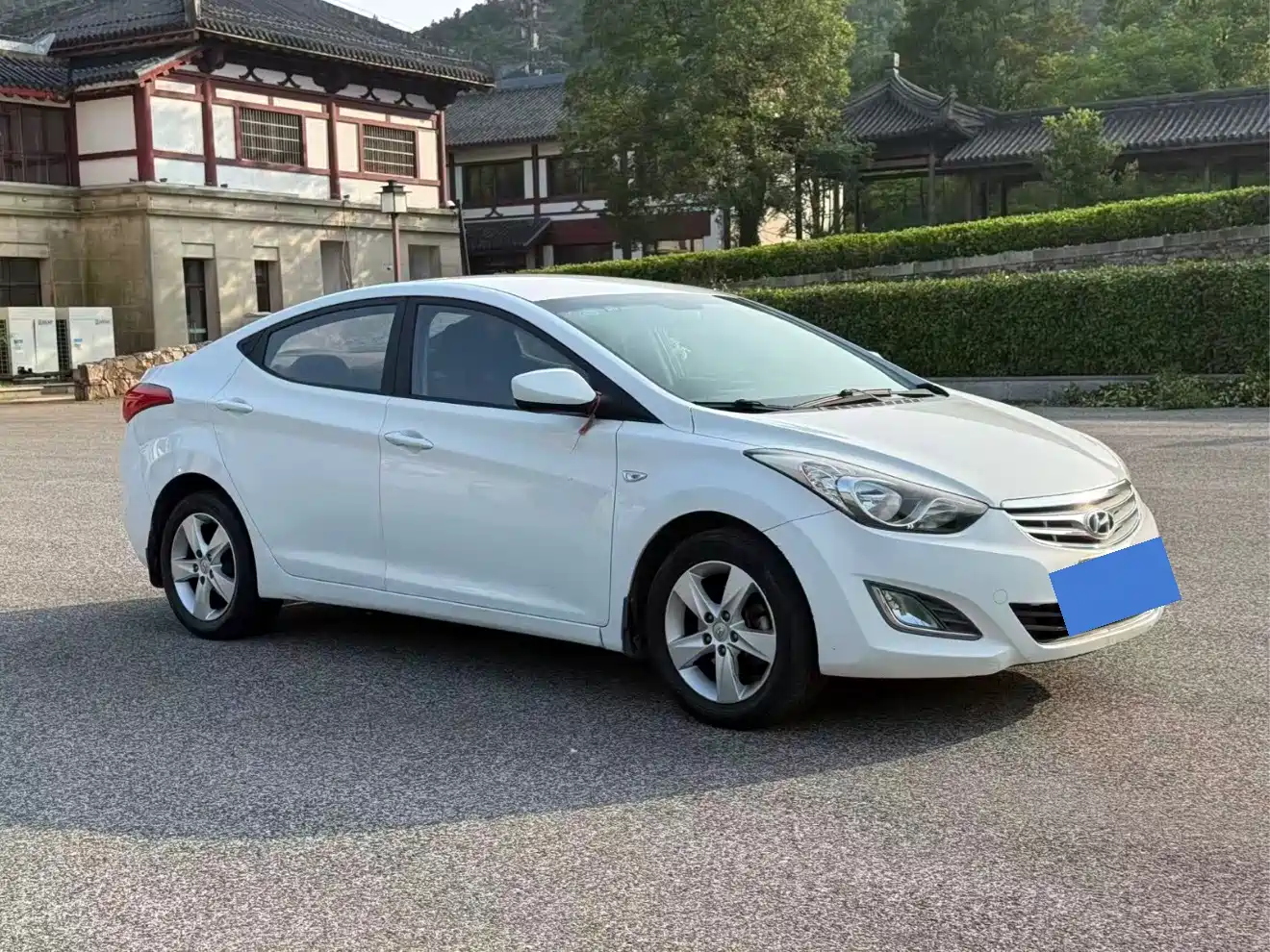 Hyundai Langdong 2012 1.6L Automatic Fashion фото 3