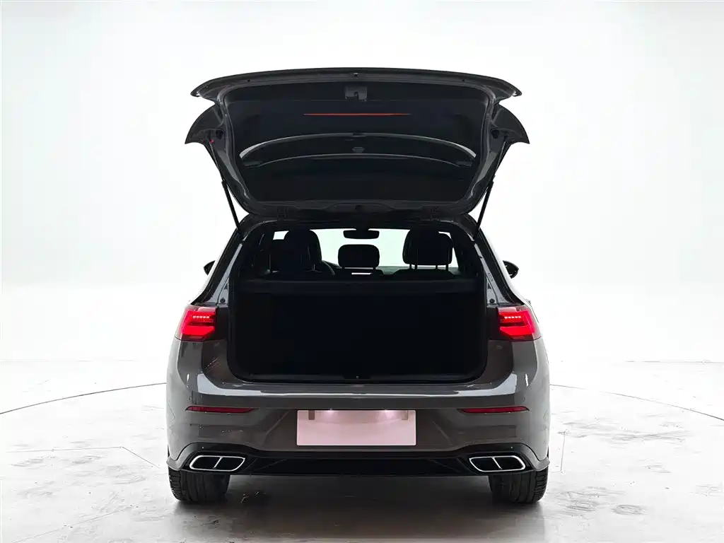 Volkswagen Golf 2021 280TSI DSG R-Line фото 8
