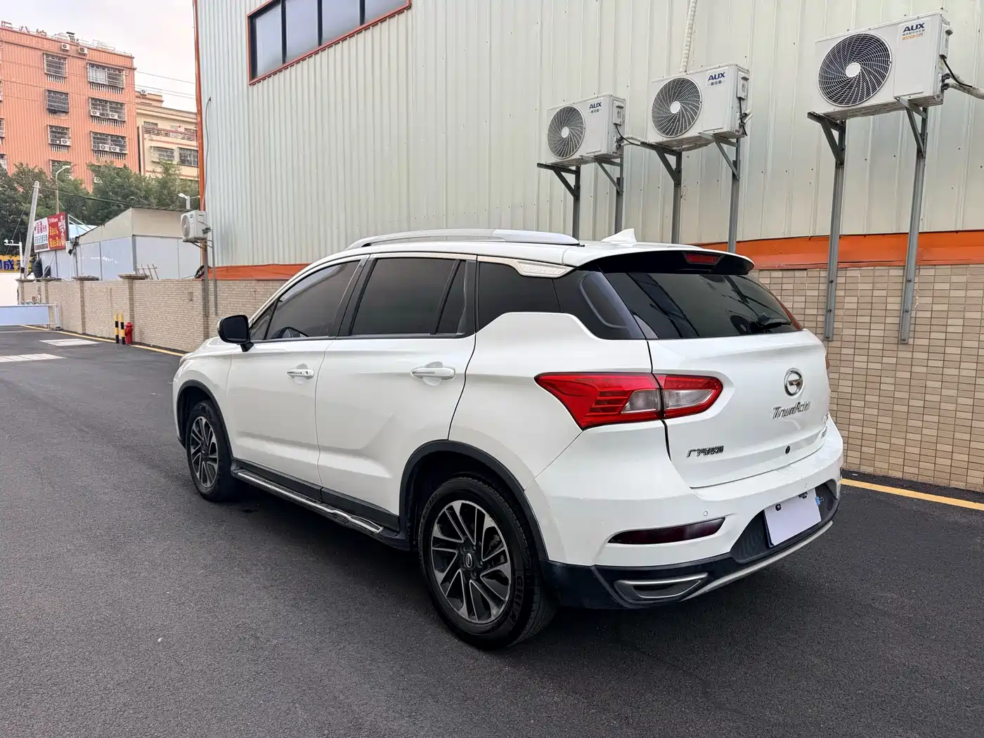 GAC Trumpchi Trumpchi GS4 2018 235T G-DCT 2WD Elite Edition фото 7