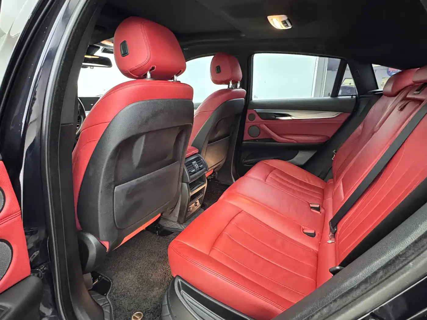 BMW X6 2017 xDrive35i Luxury фото 6