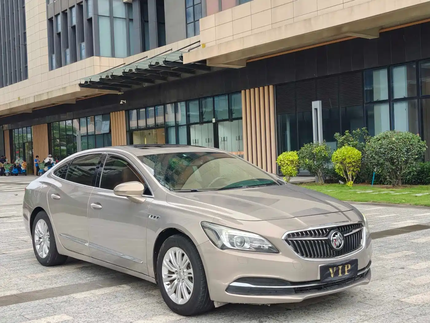 Buick LaCrosse 2016 20T Elite Type фото 3