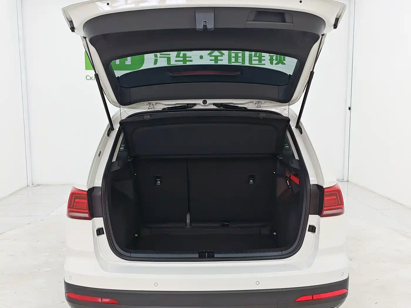 Volkswagen Tharu 2022 280TSI 2WD Comfort фото 15