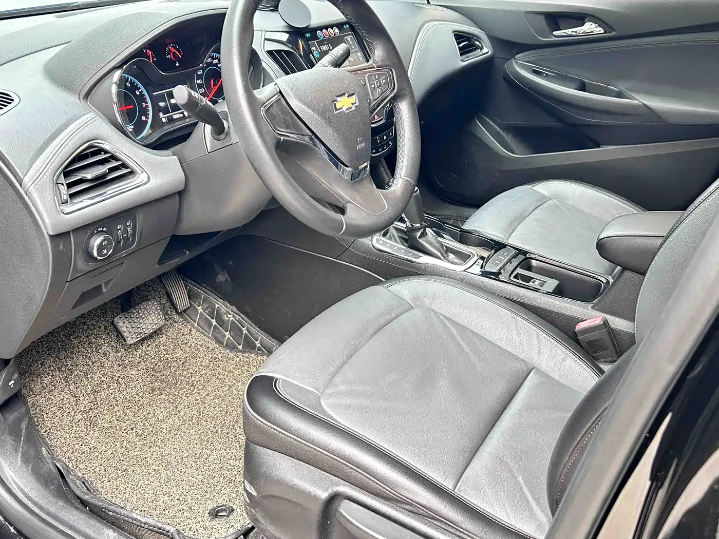 Chevrolet Cruze 2017 1.4T DCT Stylish фото 13