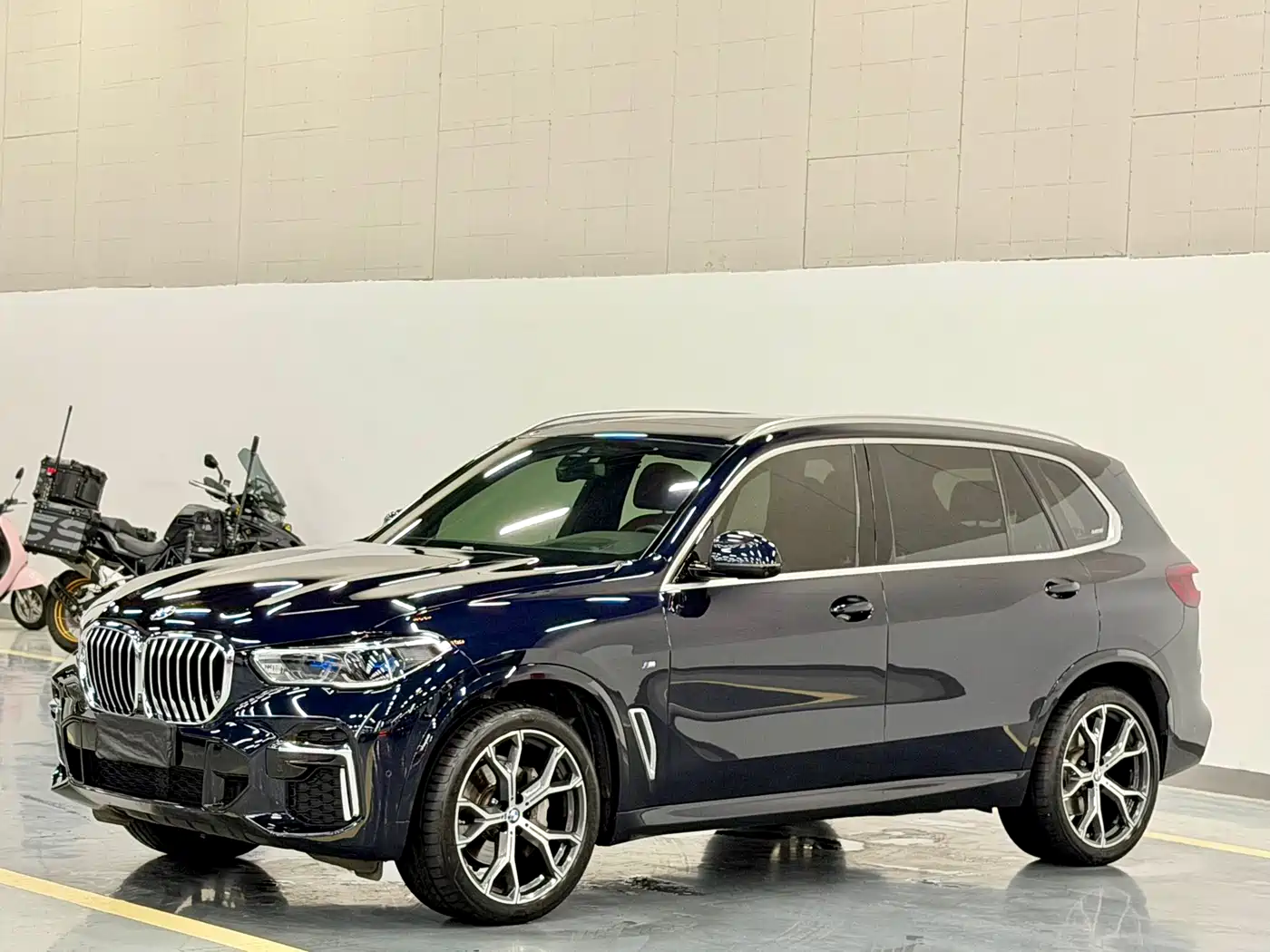 Фото 1 - BMW X5