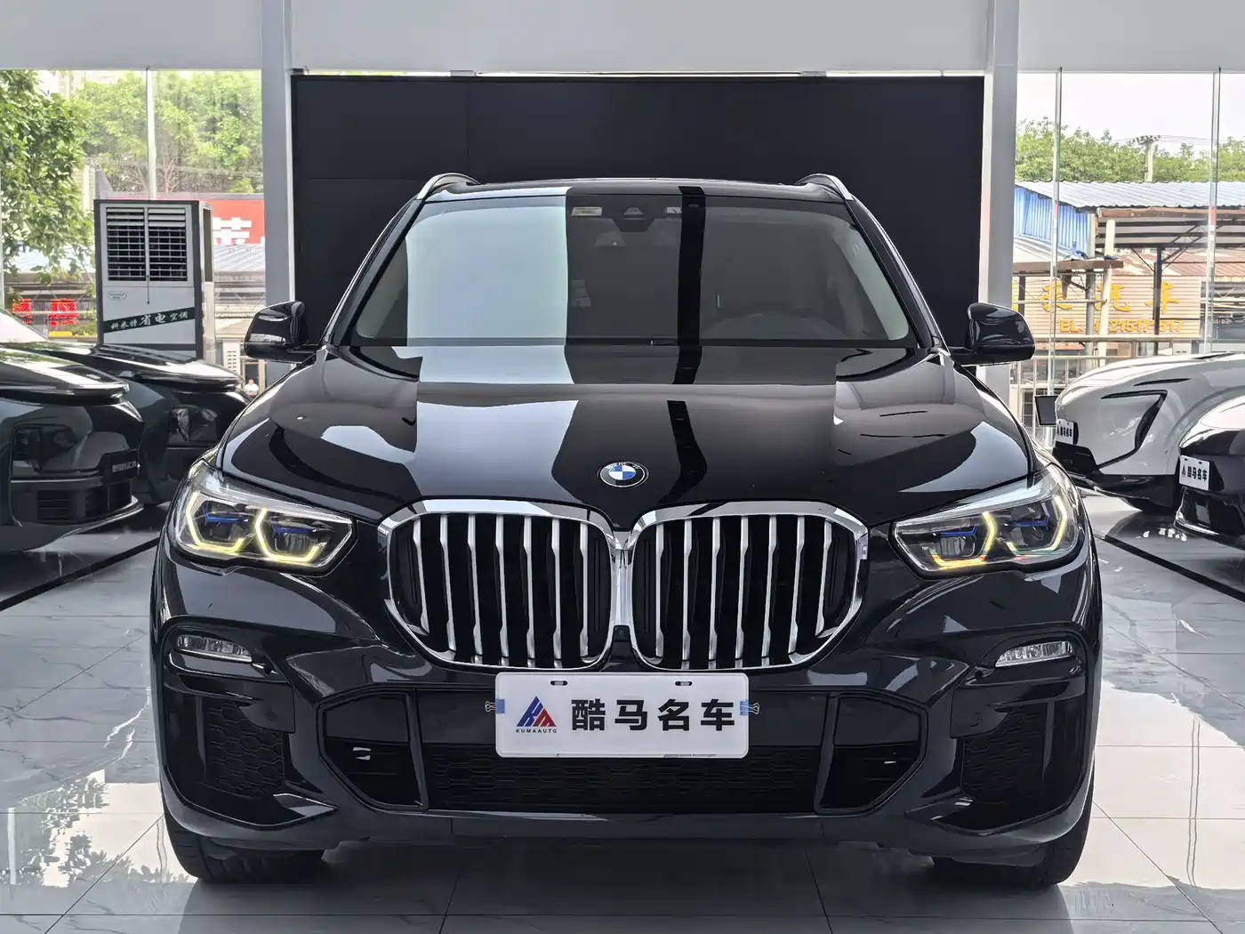 BMW X5 (Import) 2021 xDrive40i M Sport Package фото 2