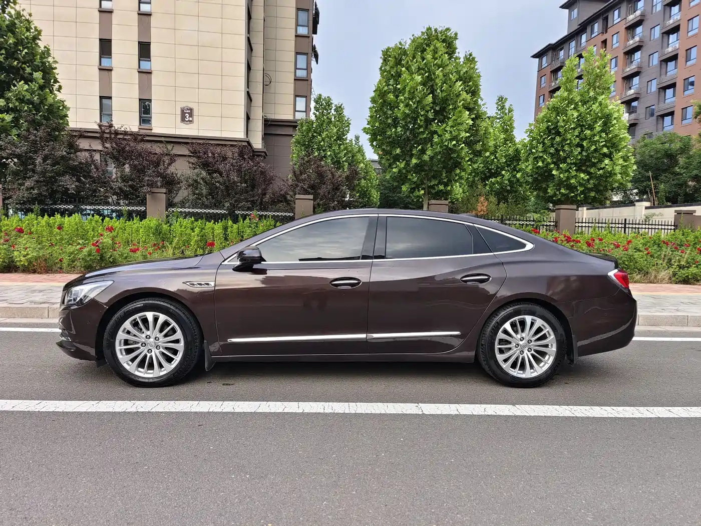 Buick LaCrosse 2016 Facelift 28T Elite фото 4