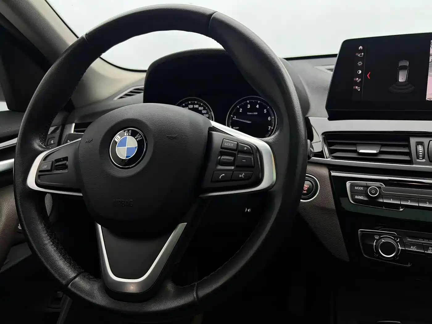 BMW X1 2021 sDrive20Li Fashion фото 12