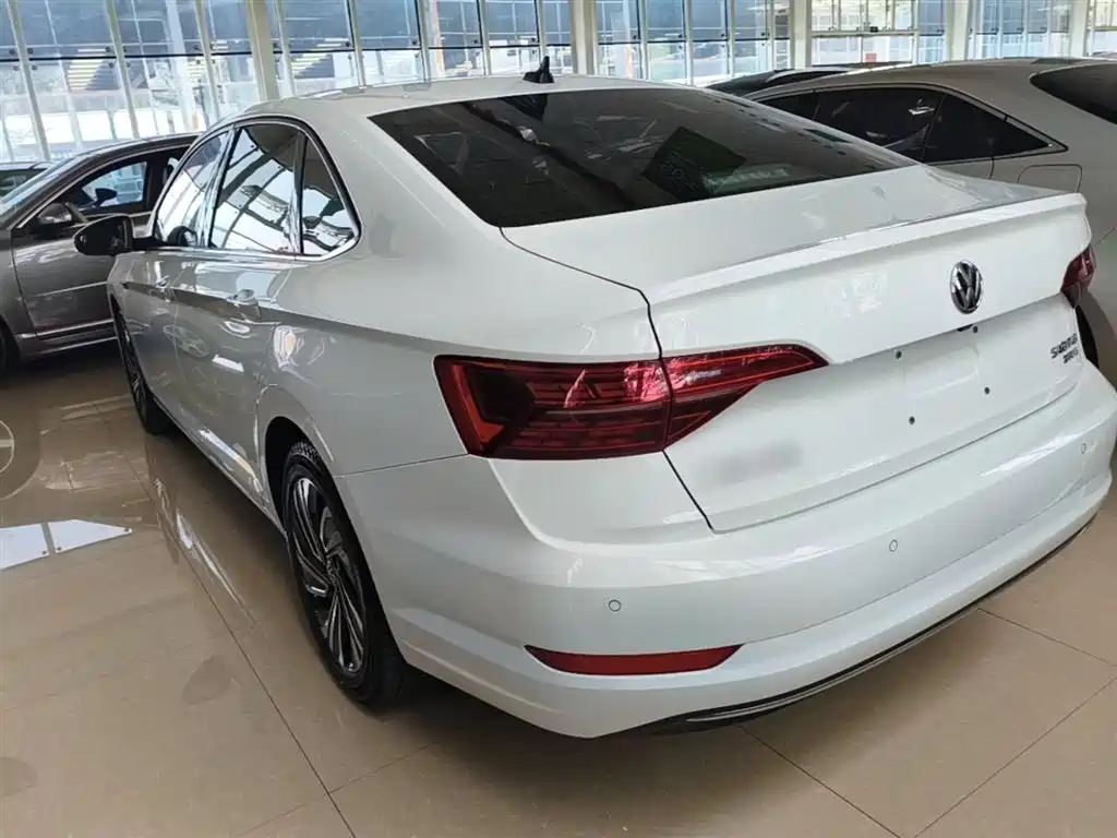 Volkswagen Sagitar 2022 280TSI DSG Surpassing Edition фото 5
