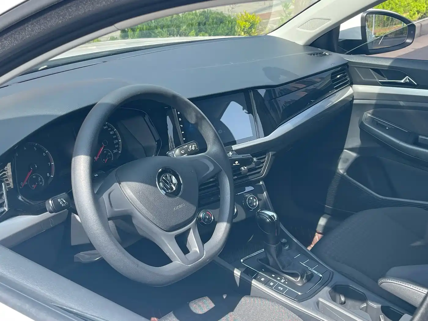Volkswagen Bora 2020 1.5L Automatic Fashion фото 12