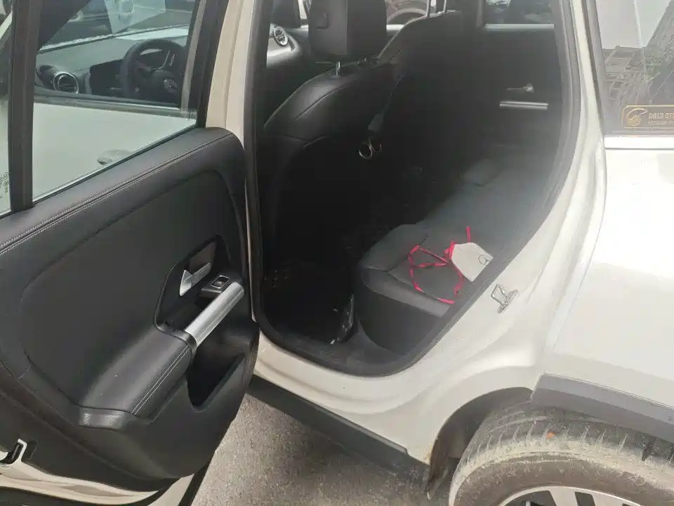Mercedes-Benz GLA 2023 2023 GLA 220