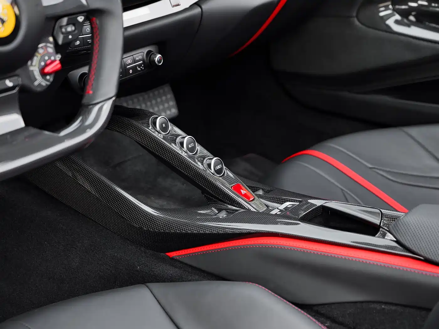 Photo 49 - Ferrari 812
