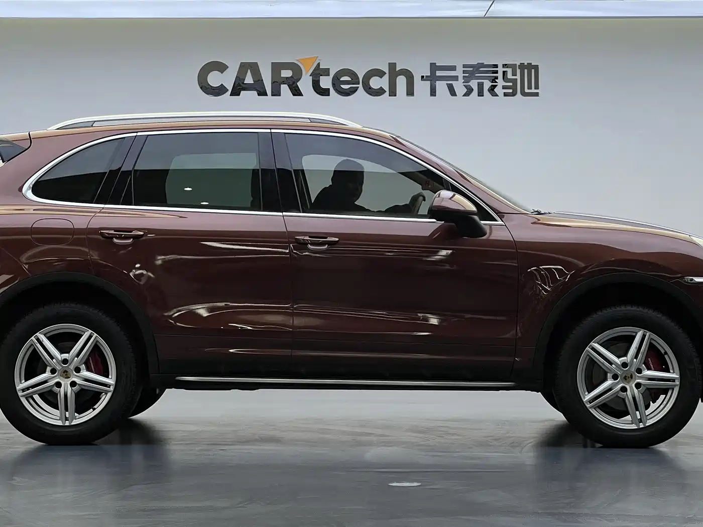 Porsche Cayenne 2011 Cayenne 3.0T фото 4