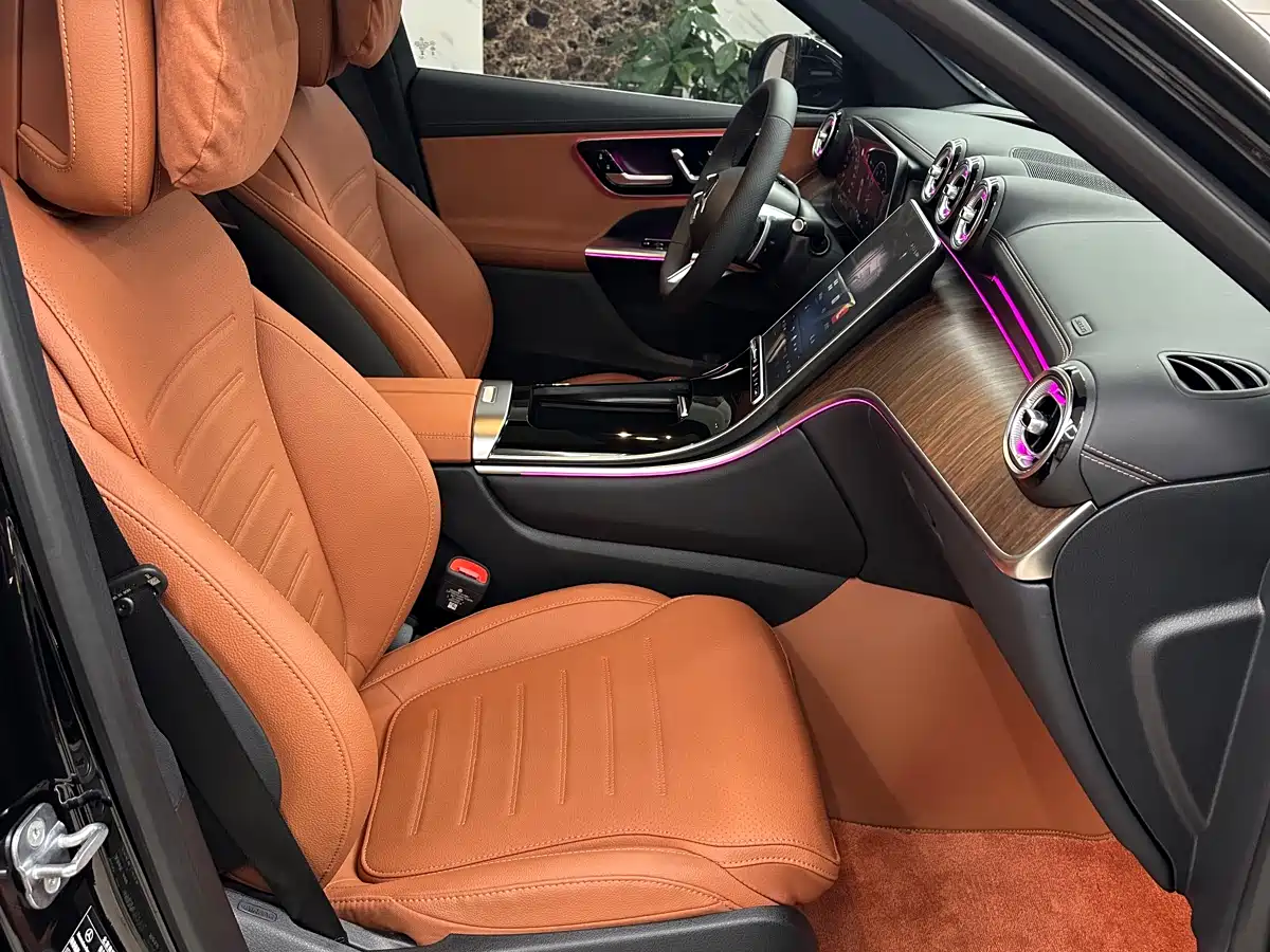Mercedes-Benz GLC 2026 GLC 300 L 4MATIC Sport 5-Seater фото 12